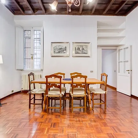 Spanish Steps Spacious