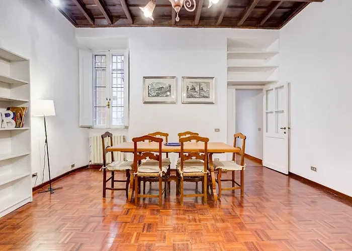 Spanish Steps Spacious