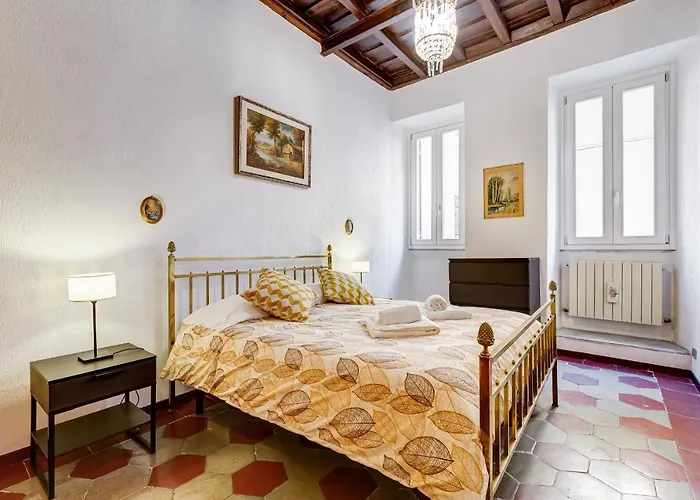 Spanish Steps Spacious Appartement