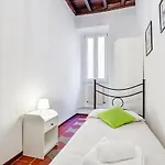Spanish Steps Spacious Appartamento Roma