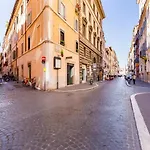 Spanish Steps Spacious Appartamento Roma