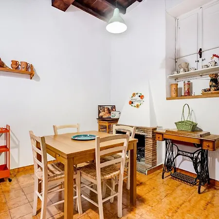 Spanish Steps Spacious Apartment *